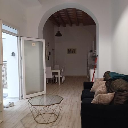 Apartamento Veedor 19 Dias Y Muchas Noches Cádiz Buitenkant foto