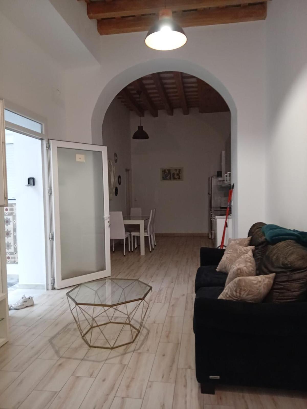 Apartamento Veedor 19 Dias Y Muchas Noches Cádiz Buitenkant foto